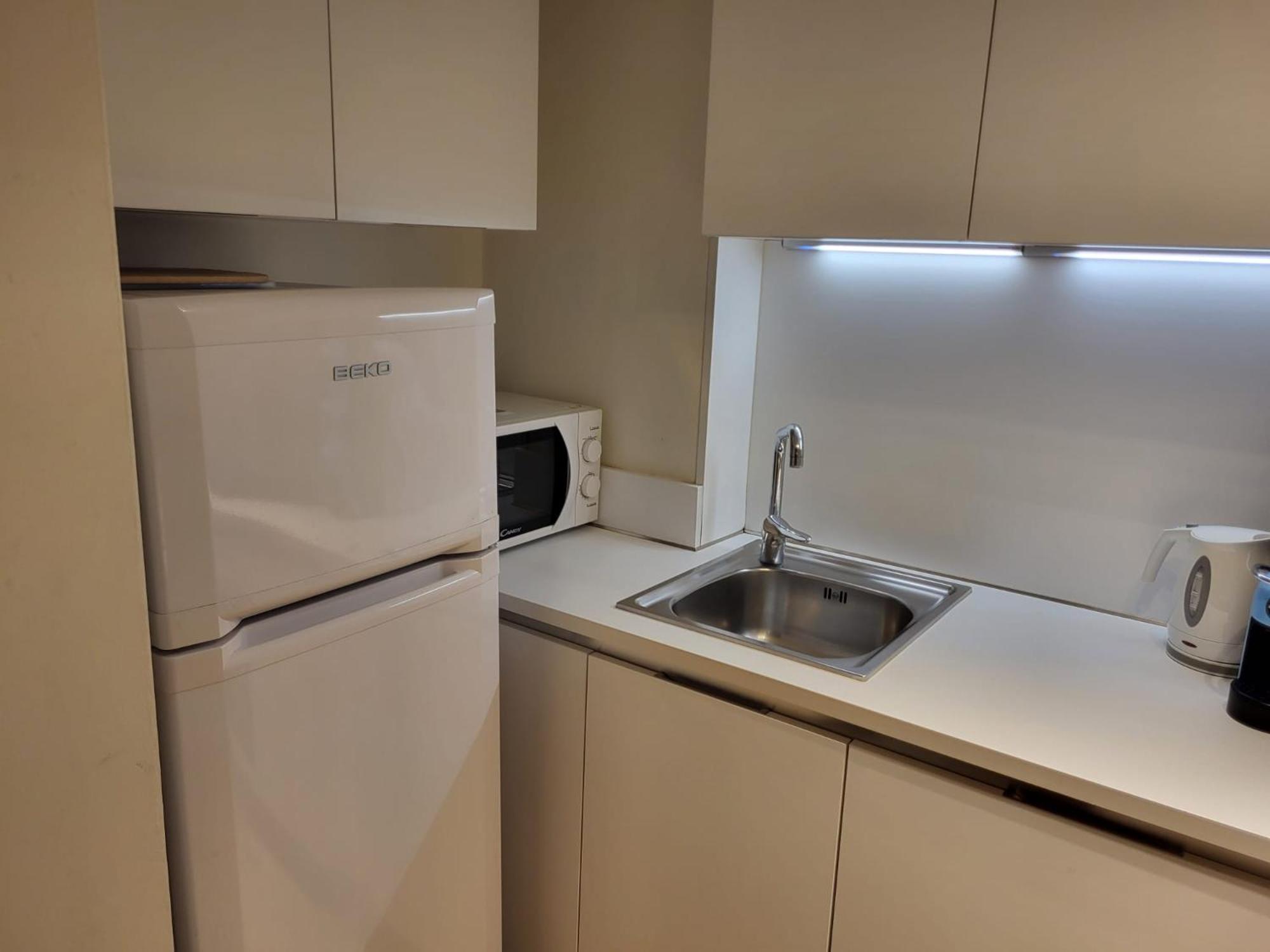 מילאנו Maria Holiday Homes -Vitruvio 42 Appartamenti חדר תמונה